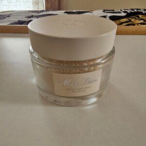 Brand New Christian Dior Bath Pearls